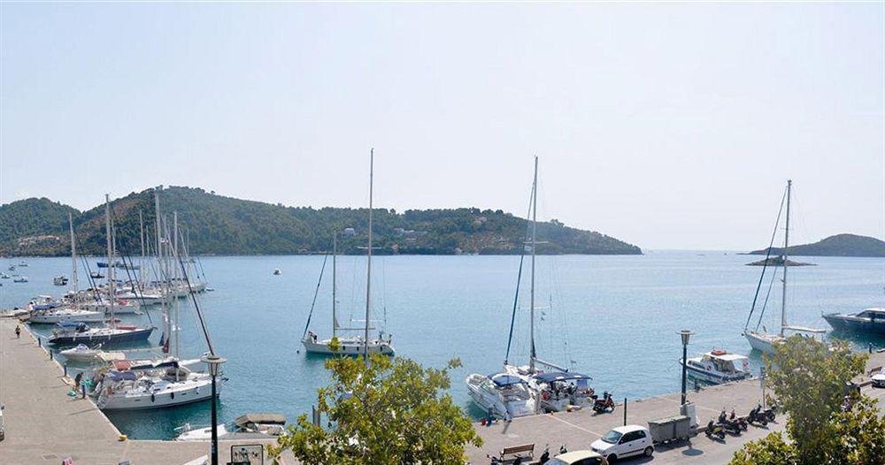Hotel Akti Skiathos Exterior photo